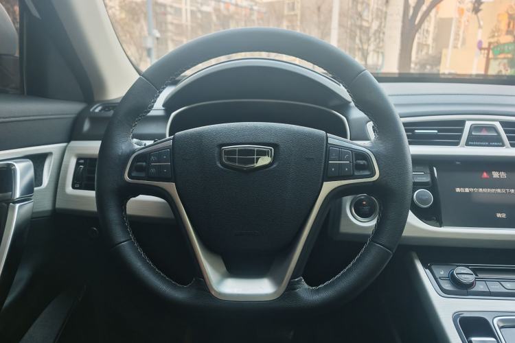 Used Geely Auto Emgrand X7 Sport 2020 1.8TD DCT Two-Wheel Drive Smart Connect 4G-Enabled Version
