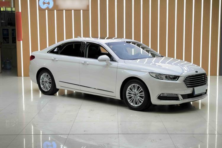 Used Ford Taurus 2017 EcoBoost 245 Fashion Edition Exterior 2