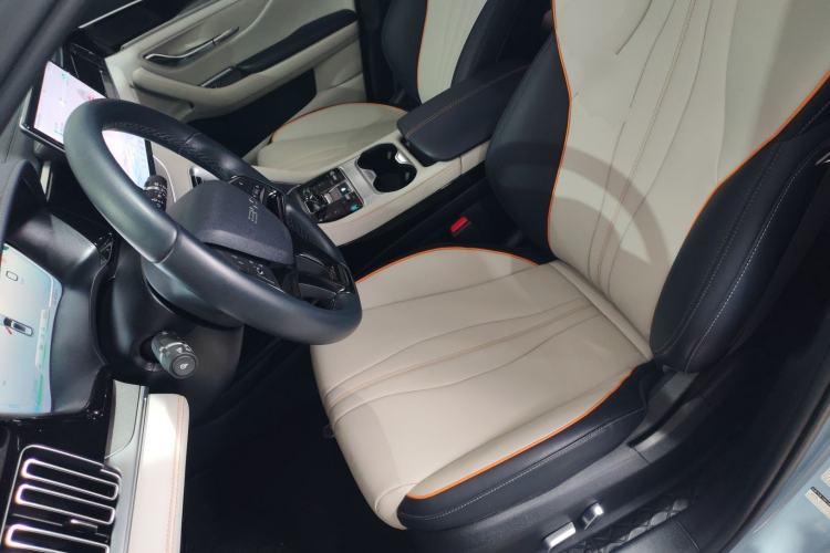 Used BYD Song PLUS New Energy 2023 Champion Edition DM-i 110KM Flagship Model
