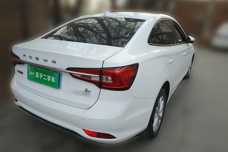 Used Roewe i5 2021 1.5L CVT Platinum Edition
