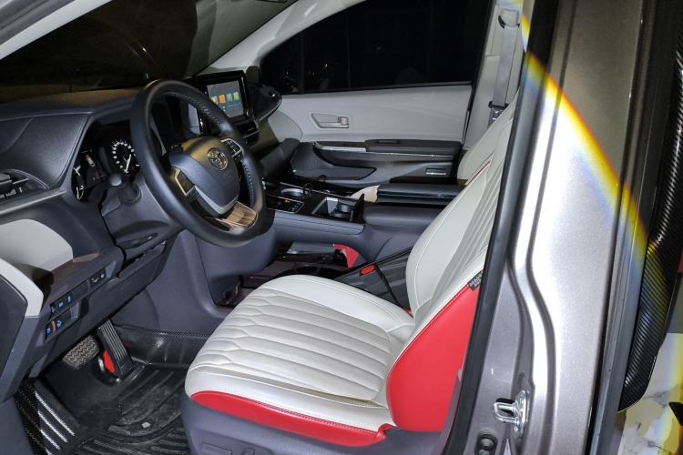 Used Toyota SIENNA 2021 2.5L Hybrid Comfort Edition