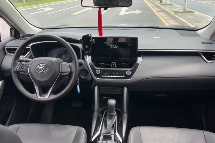 Used Toyota FRONTLANDER 2024 2.0L CVT Elite Plus Edition
