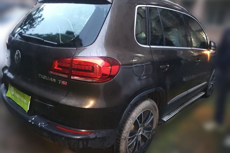 Used Volkswagen Tiguan 2013 1.8TSI Automatic Two-Wheel Drive Luxury Model Rear Right 45 Deg