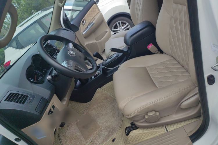 Used Toyota Fortuner 2015 2.7L Standard Edition
