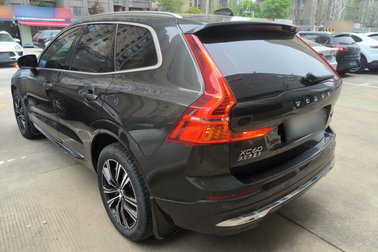 Used Volvo XC60 2022 B5 4x4 Smart Luxury Edition

