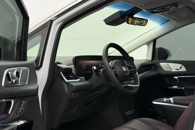 Used Buick Century 2023 2.0T Six-Seater Yinshi Edition
