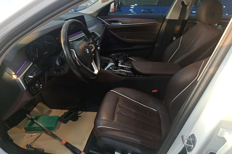 Used BMW 5 Series 2019 530Li Leading Model Luxury Package
