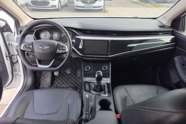 Used Chery Arrizo 5 2021 PRO 1.5L Manual Youth Edition Center Console