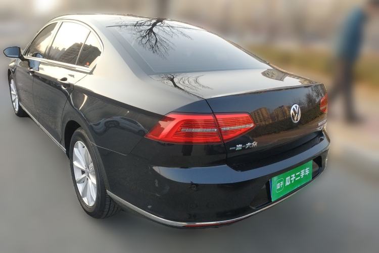 Used Volkswagen Magotan 2018 330TSI DSG Advanced Model
