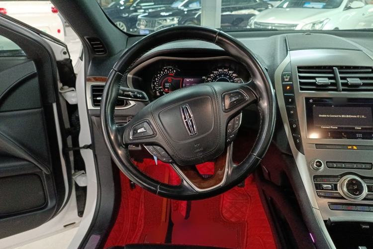 Used Lincoln MKZ 2019 2.0T Luxury Edition China VI Standard Steering Wheel