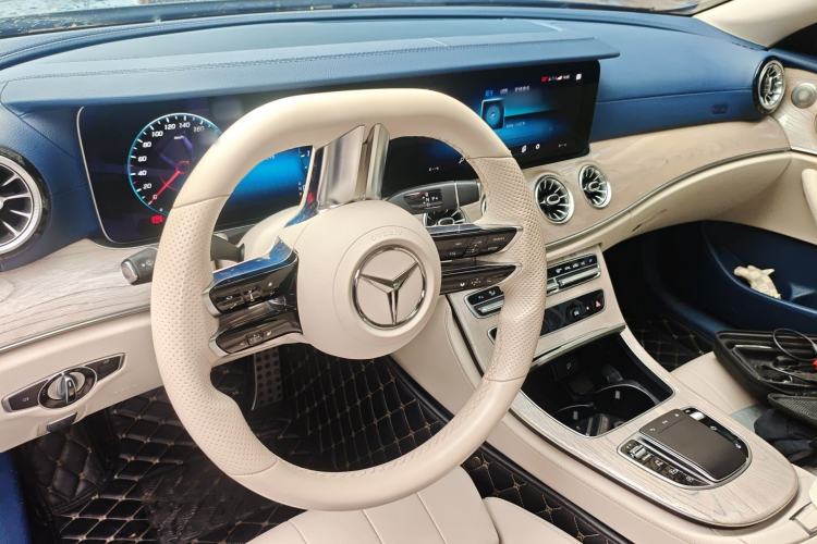 Used Mercedes-Benz E-Class 2021 E 260 Coupe Steering Wheel