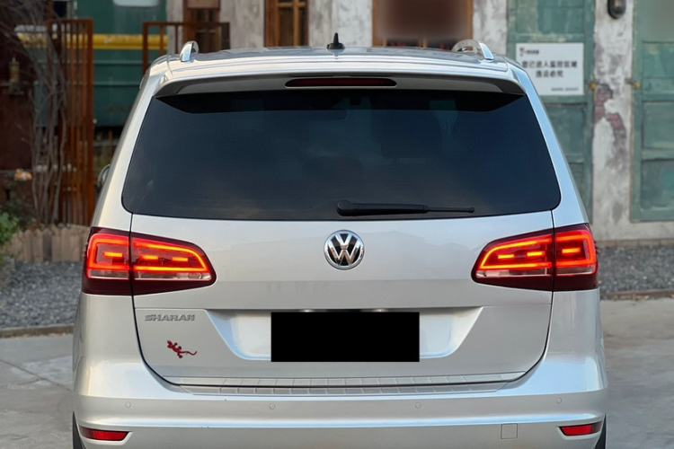 Used Volkswagen Sharan 2018 Revised Version 380TSI Comfort Edition 7-Seater
