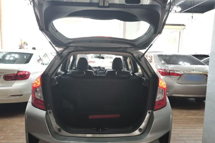 Used Honda Fit 2014 1.5L SE CVT Fashion Model
