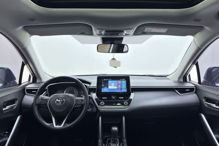 Used Toyota Corolla Cross 2022 2.0L Deluxe Edition Interior 1