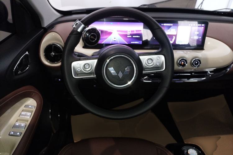 Used Wuling Bingo 2023 333 km Lingxi Connected Version
