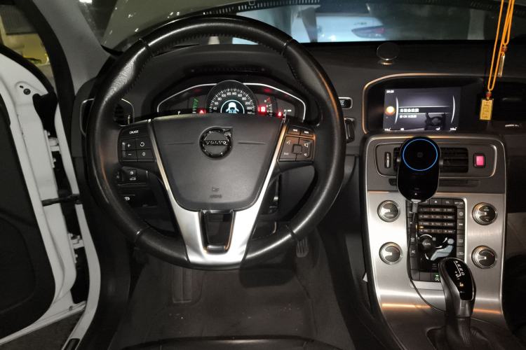 Used Volvo S60 2018 S60L T3 Smart Progress Edition