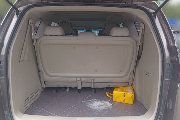 Used Buick GL8 2023 Land Executive Class Comfort Model