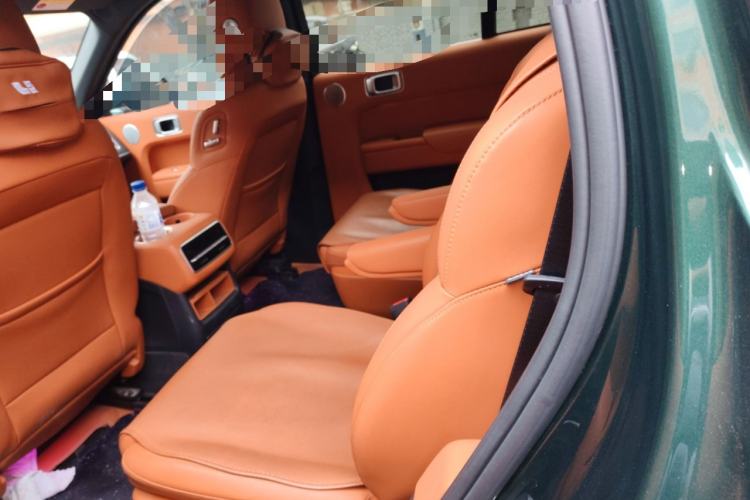 Used Li Auto L8 2023 Pro Model
