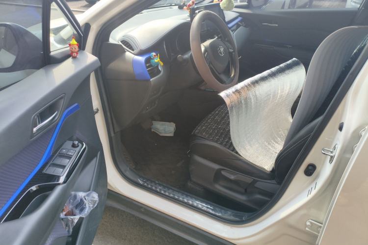 Used Toyota IZOA 2020 2.0L Enjoy Edition
