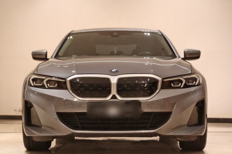 Used BMW i3 2022 eDrive 35 L
