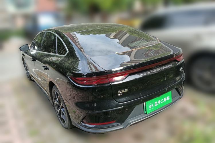 Used BYD Han 2024 EV Glory Edition 605KM Front-Wheel-Drive Premium Model
