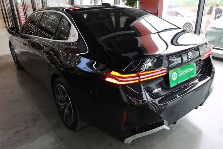 Used BMW i5 2024 eDrive 35L M Sport Package Rear Left 45 Deg