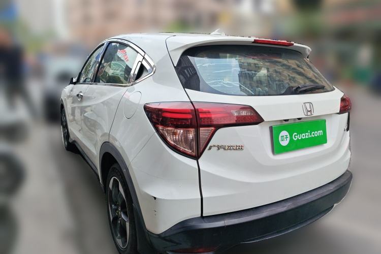 Used Honda Vezel 2017 1.8L CVT Front-Wheel Drive Pioneer Edition