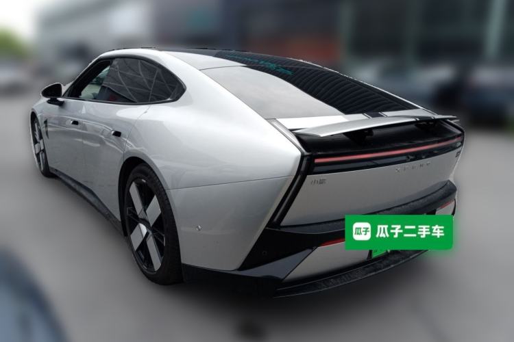 Used XPeng P7 2025 Model—750 All-Wheel-Drive High-Performance Ultra
