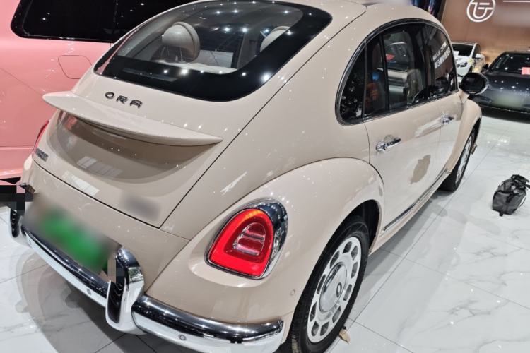 Used ORA Ballet Cat 2022 401 km Nutcracker Edition Rear Right 45 Deg