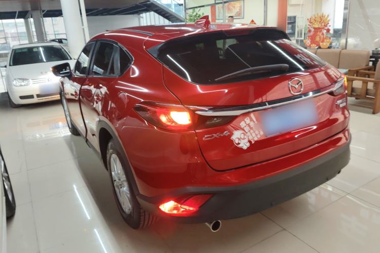 Used Mazda CX-4 2018 2.0L Automatic Two-Wheel Drive Blue Sky Dynamic Version China V Standard