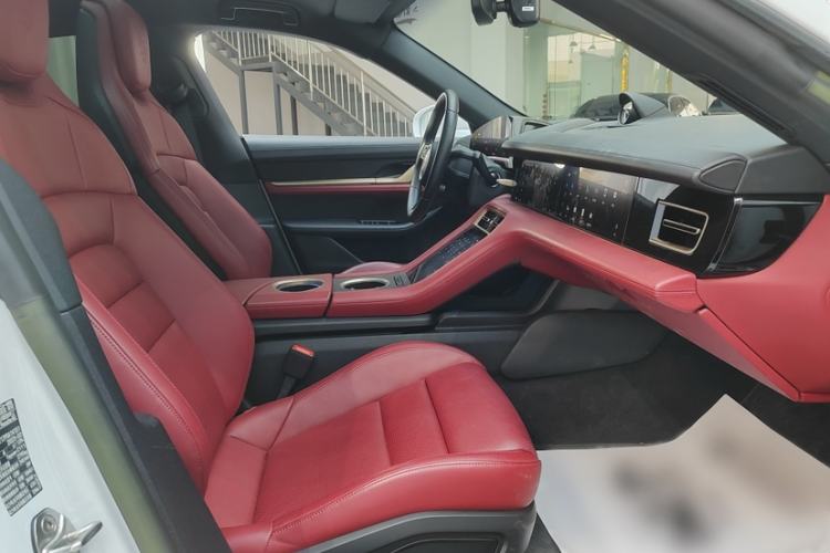 Used Porsche Taycan 2022-Year Updated Taycan