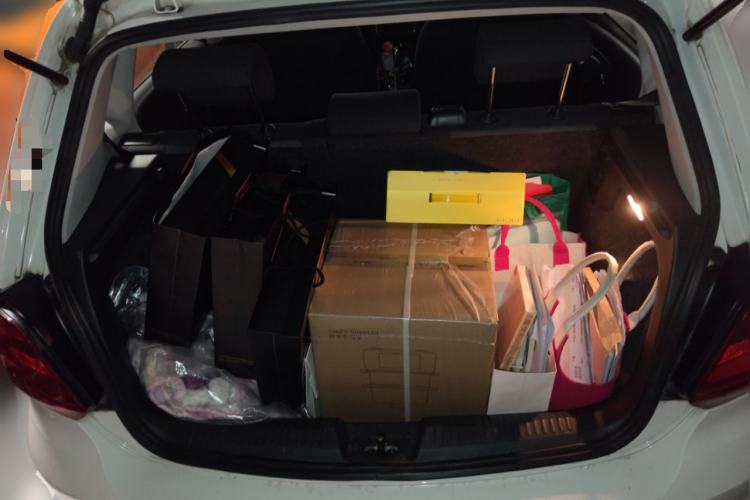 Used Volkswagen Polo 2016 1.6L Automatic Comfort Model