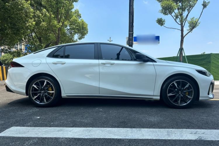 Used GAC Trumpchi EMPOW 2023 270T DCT J16 Version
