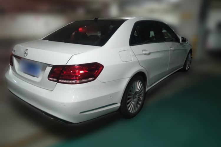 Used Mercedes-Benz E-Class 2015 E 200 L Rear Right 45 Deg