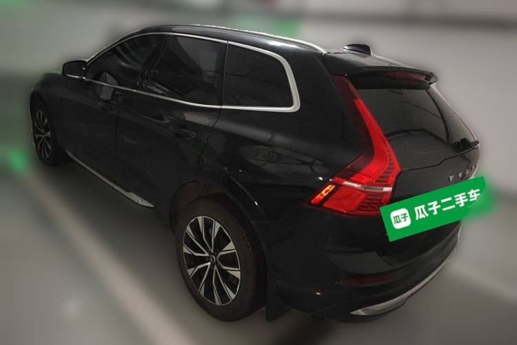 Used Volvo XC60 2023 B5 4x4 Smart Luxury Edition