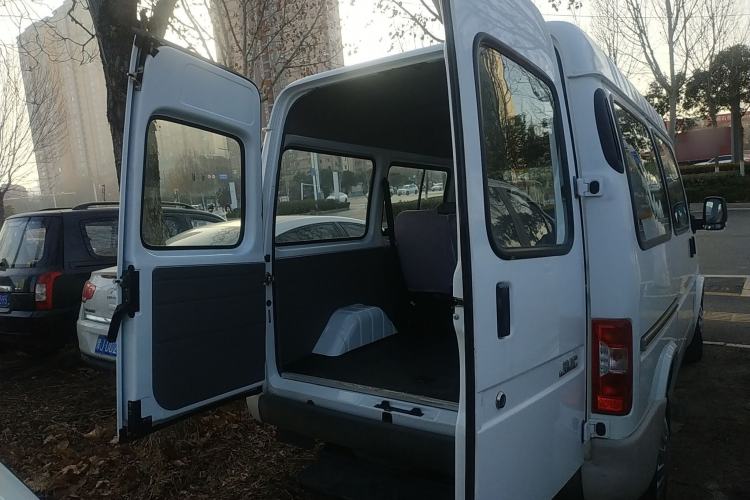 Used JMC Transit 2017 2.8T Commercial Version Short Wheelbase Mid-Roof 6/7/8-Seater JX493