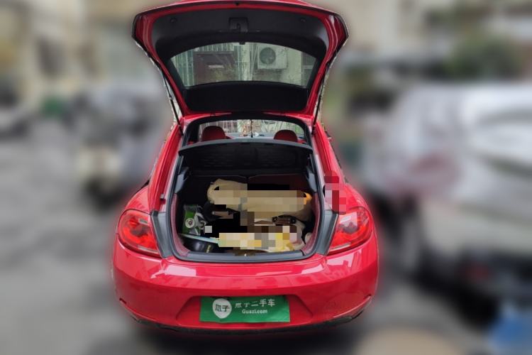 Used Volkswagen Beetle 2015 180TSI model
