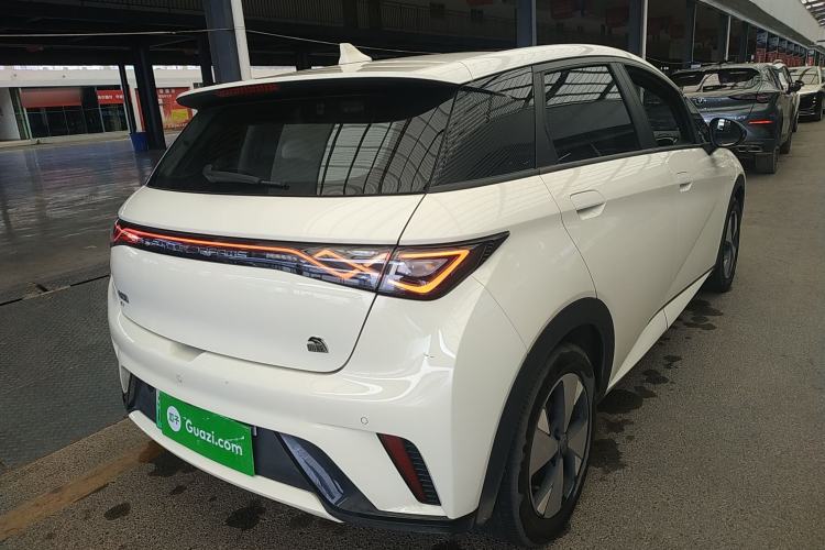 Used BYD Dolphin 2023 420 km Fashion Edition
