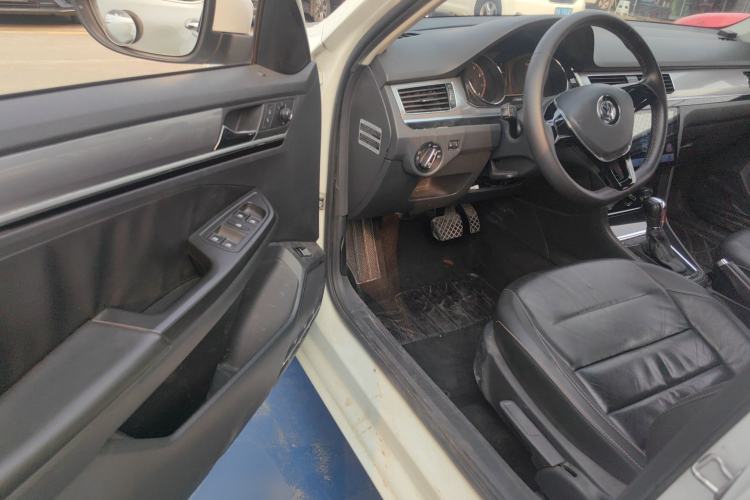 Used Volkswagen Bora 2016 1.6L Automatic Comfort Model