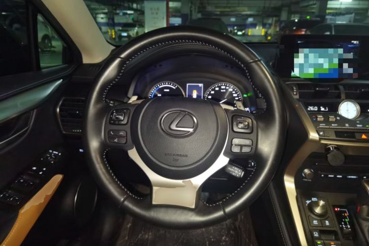 Used Lexus NX 2020 300h Front-Drive FENGSHANG Version China VI Standard Steering Wheel