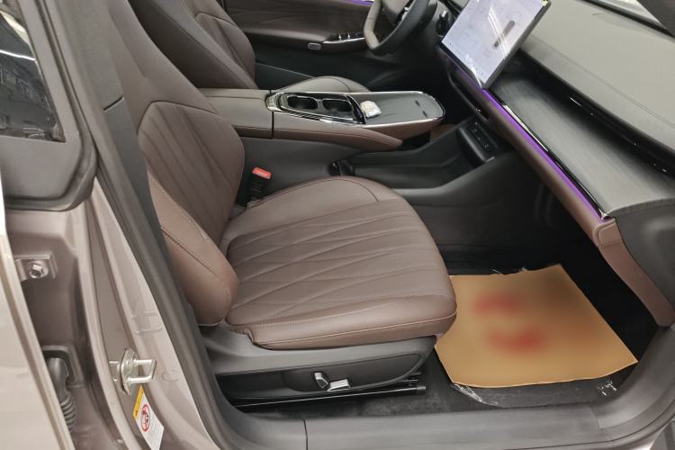 Used Qiyuan A07 2025 Blue Whale Extended-Range 230 Prestige Model
