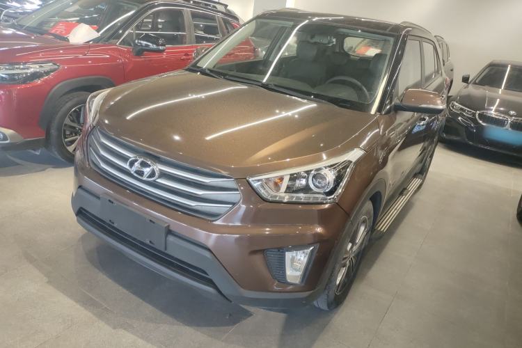 Used Hyundai ix25 2015 1.6L Automatic Two-Wheel-Drive Deluxe DLX Model