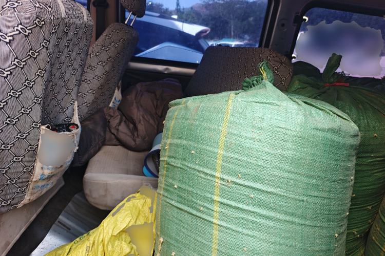 Used Wuling Rongguang S 2023 1.5L Base Version 5/7 Seats Left Rear Seat