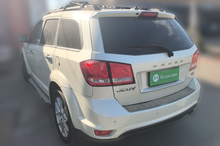 Used Dodge Journey 2013 2.4L Two-Wheel Drive Luxury Version