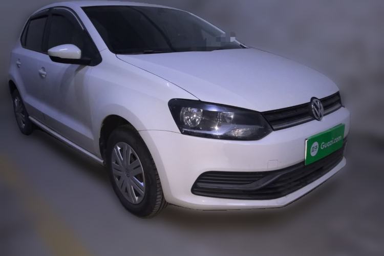 Used Volkswagen Polo 2016 1.4L Automatic Trendy Model Front Right 45 Deg
