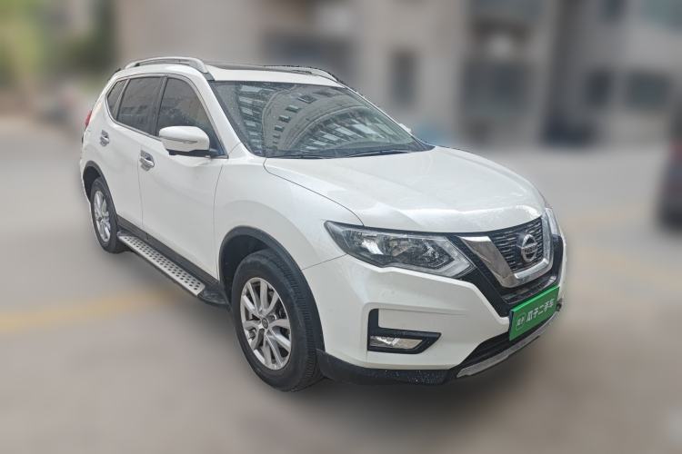 Used Nissan X-Trail 2017 2.0L CVT Comfort Edition 2WD Front Right 45 Deg