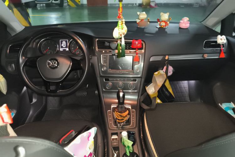 Used Volkswagen Golf 2017 230TSI Automatic Comfort Edition – Celebrating Milestone of One Million Units
