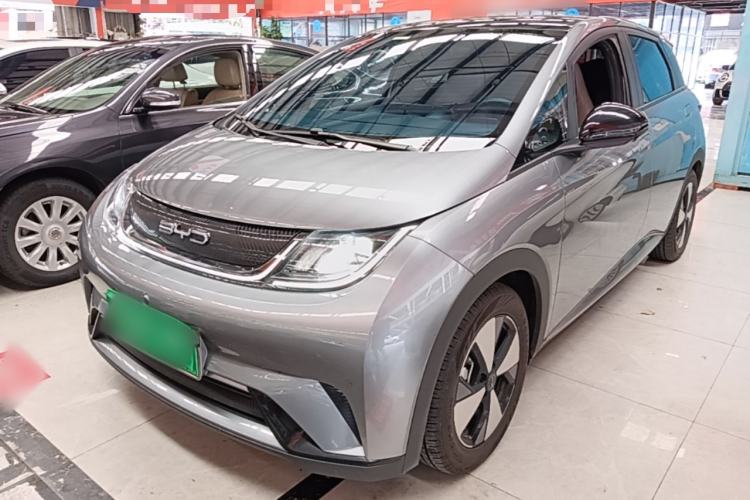 Used BYD Dolphin 2023 420 km Fashion Edition