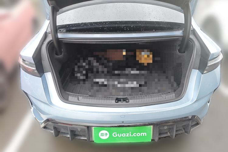 Used BYD Seal 2022 700 km Long-Range Rear-Wheel-Drive Version Trunk