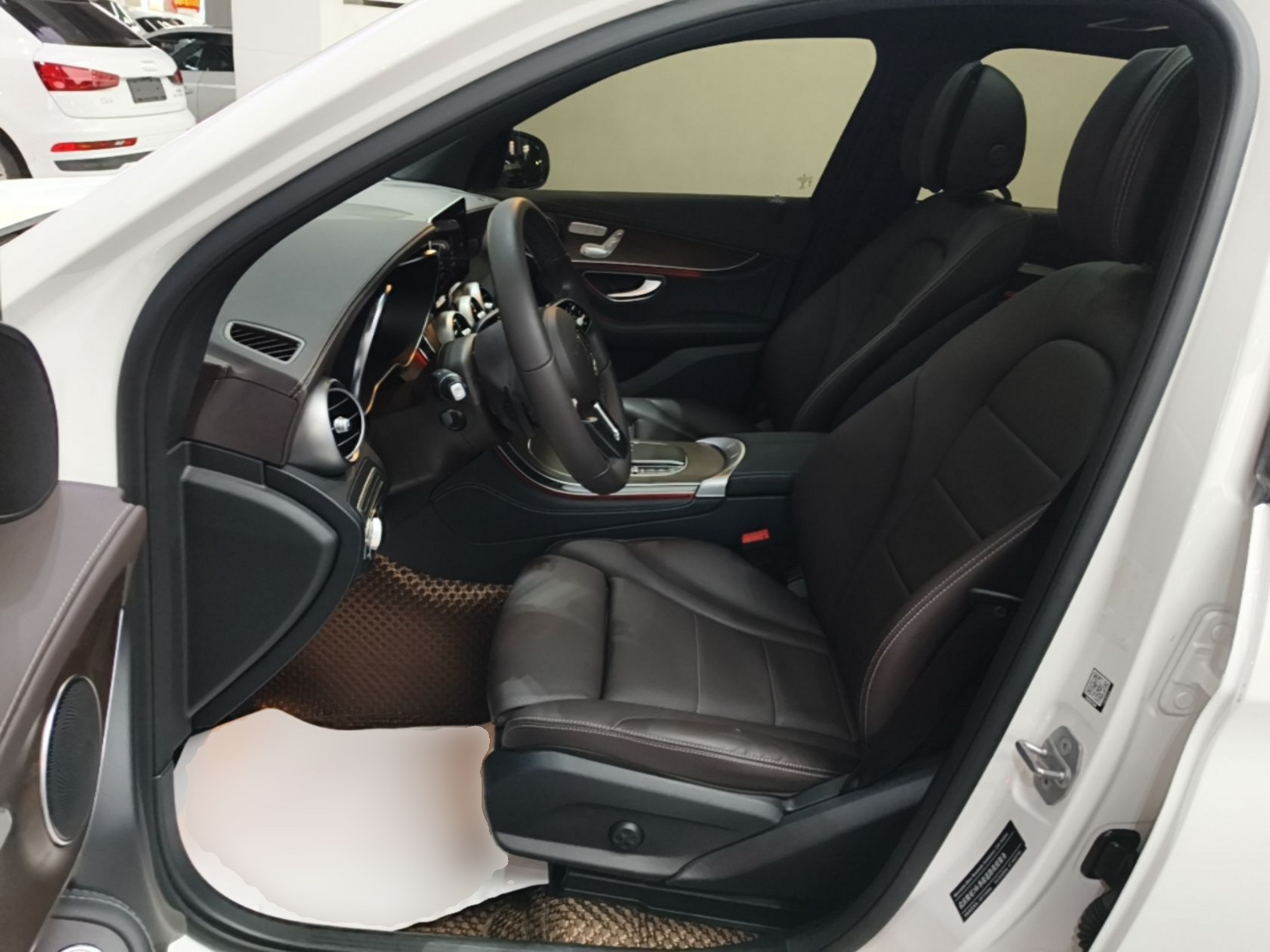 Vordere Reihe im Auto